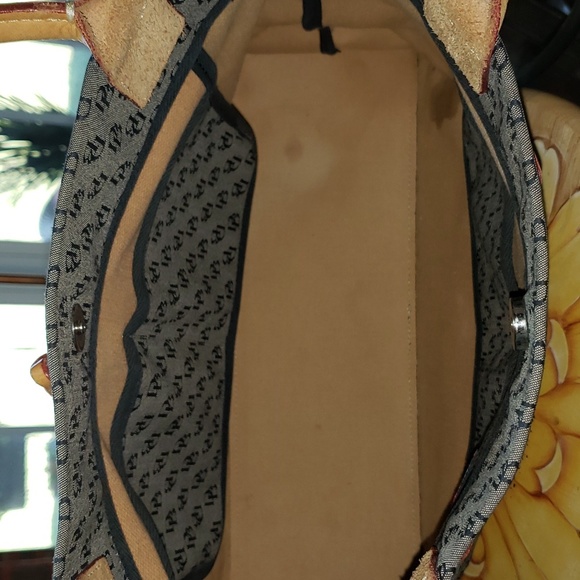 💘🖤💘 DOONEY & BOURKE KHAKI SIGNATURE MONOGRAM JACQUARD TASSEL DRAWSTRING BAG - Picture 15 of 15